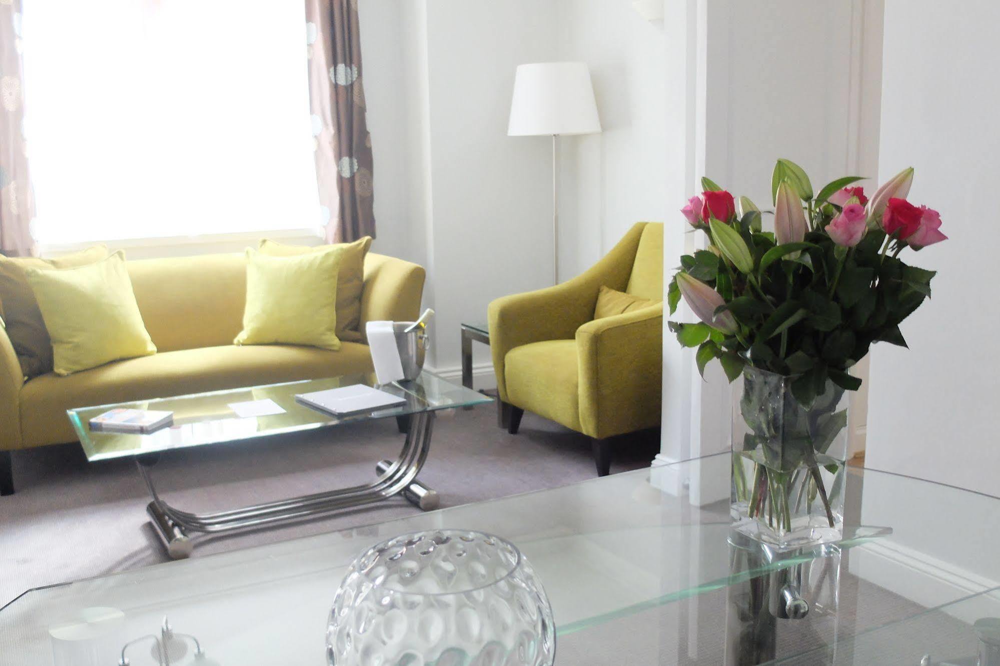 15 Basil Street Knightsbridge, Luxury Serviced Apartments Londra Exterior foto